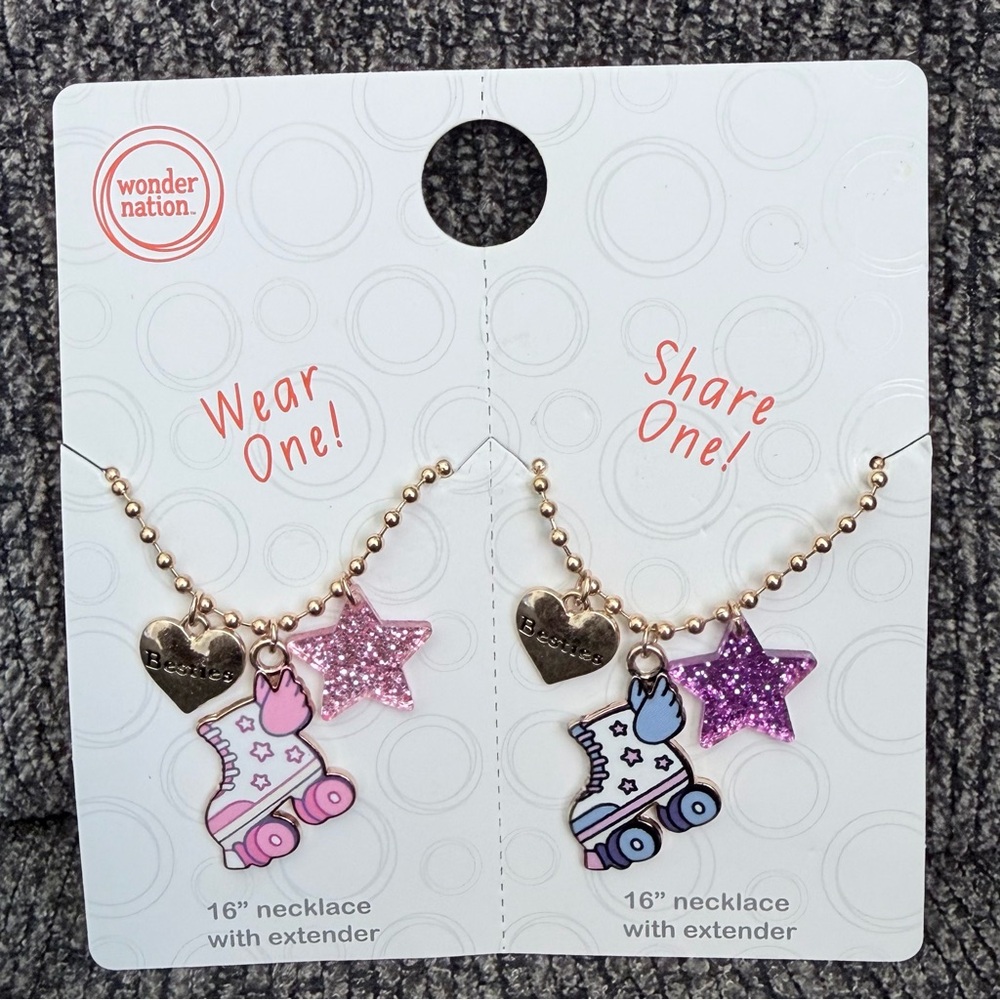 wonder nation Pink and Purple Roller Skate Bestie Necklace Set